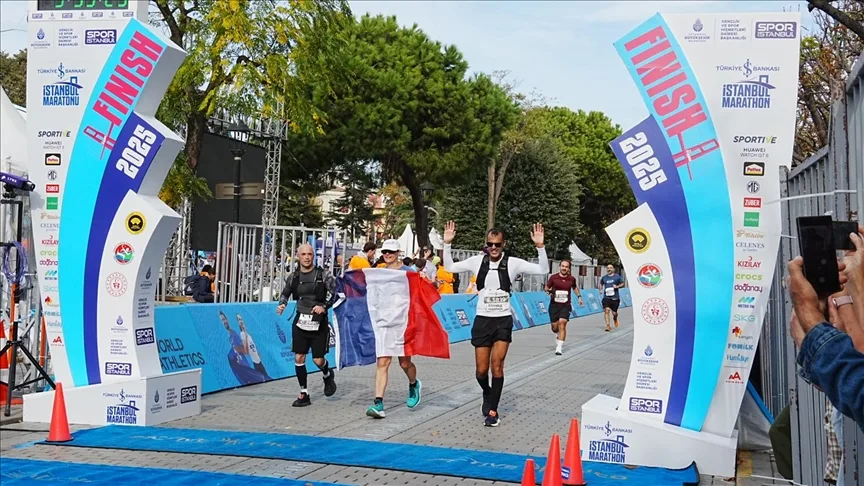 Fransa’nın Ankara Büyükelçisi Isabelle Dumont, 47. İstanbul Maratonu’na katıldı