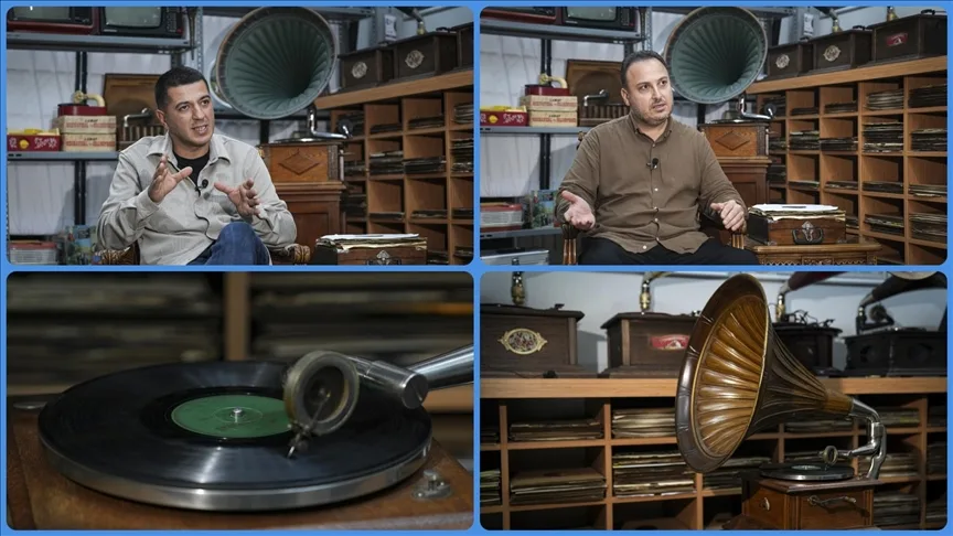 Taş plak koleksiyoncusu iki arkadaş geçmişin seslerini geleceğe taşıyor