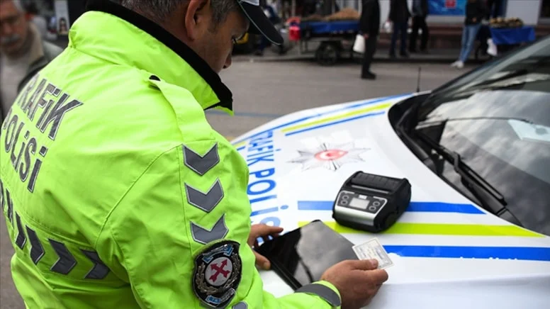 15 bin lira ödemeden trafiğe çıkan yandı: Hem para hem de trafikten men cezası uygulanacak