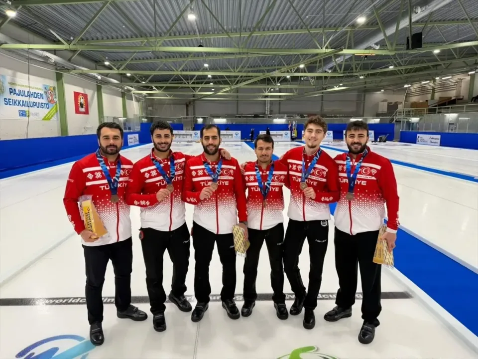 Türkiye Curling Takımı Avrupa’da Üçüncü