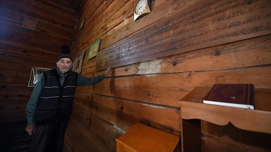Kastamonu’da 126 yıllık çivisiz cami yıllara meydan okuyor