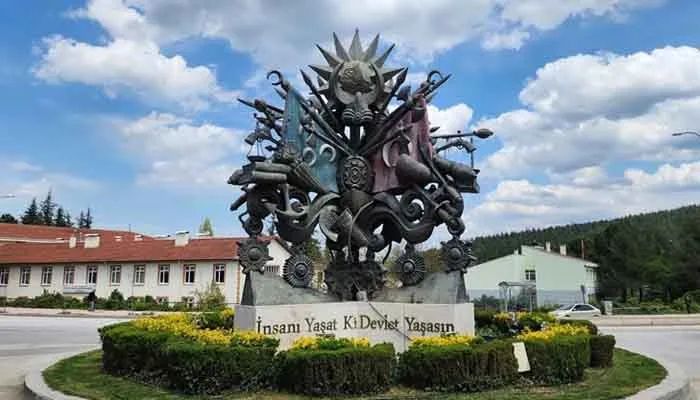 Bilecik’teki Osmanlı Arması Anıtı