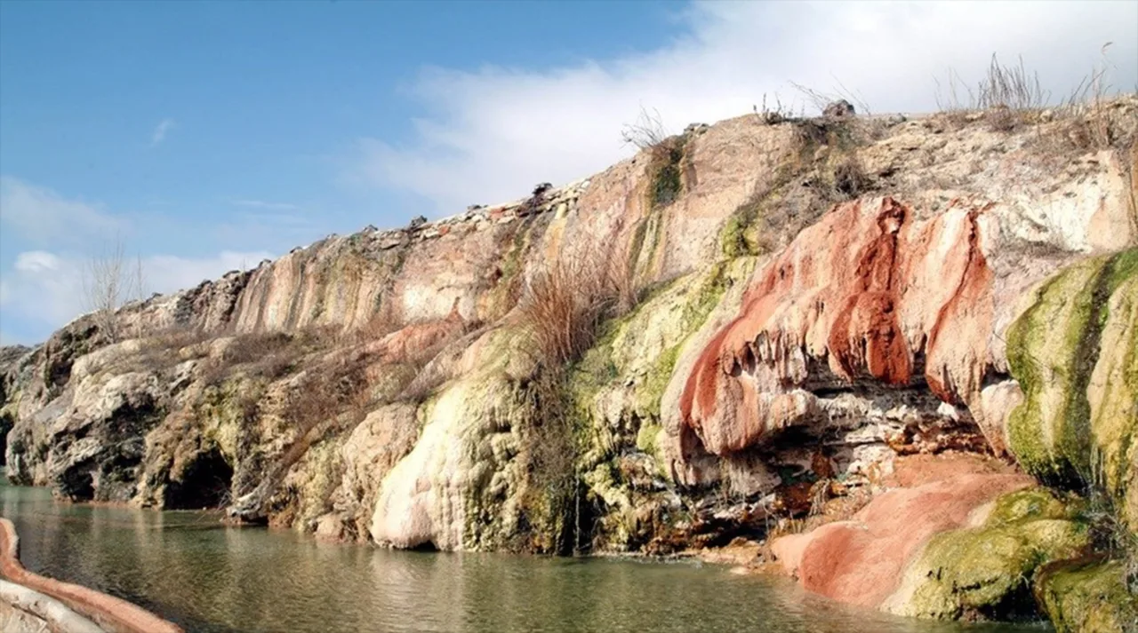Kırşehir’in Turizm Merkezlerinden Terme Kaplıcaları