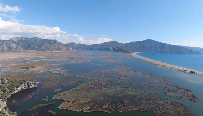 Manzarası İle Büyüleyen Çandır Seyir Terası