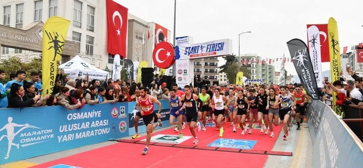 Yer Fıstığının Ana Vatanı Olan Osmaniye’de Uluslararası Yarı Maraton Heyecanı Yaşandı