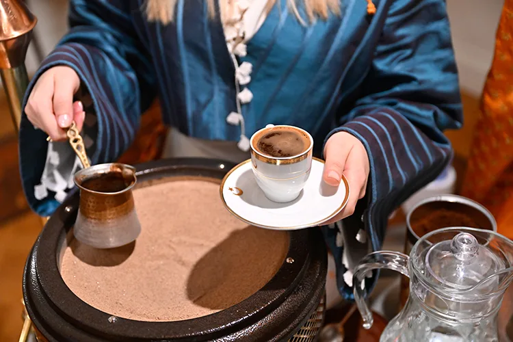 “5 Aralık Dünya Türk Kahvesi Günü” dolayısıyla dünyanın farklı kentlerinde etkinlikler düzenlendi