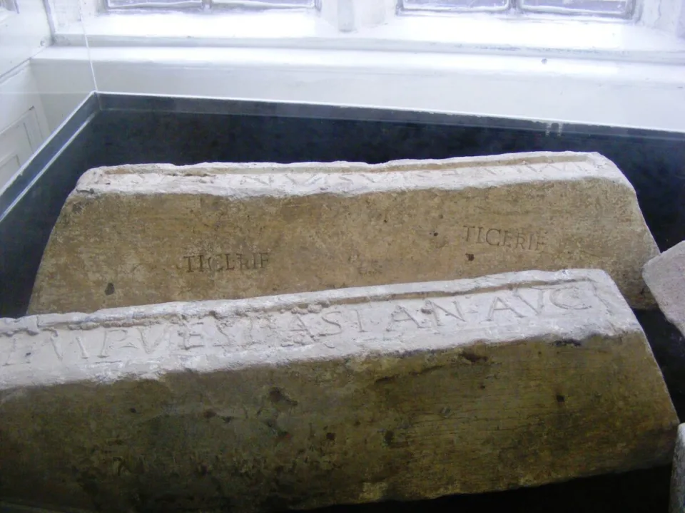 Balkanlardan Roma’ya: Bosna, Sırbistan ve Kosova Nasıl Bir İmparatorluğu Sessizce Güçlendirdi?