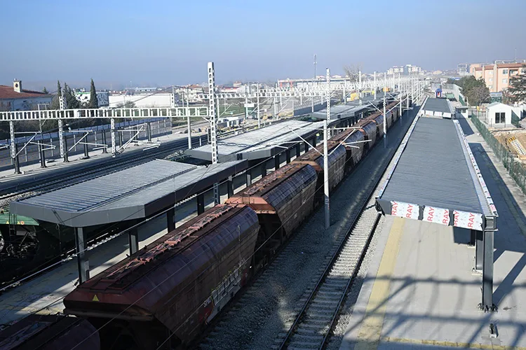 Edirne’yi İstanbul’a hızlı trenle bağlayacak projenin ilk etap çalışmaları tamamlanmak üzere