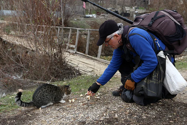 Malatya’da yaban hayvanları için doğaya yem bırakıldı