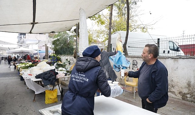 Başkan Çerçioğlu’nun Soğuk Kış Günlerinde İçleri Isıtan İkramı Bu Yıl da Vatandaşlarla Buluşuyor