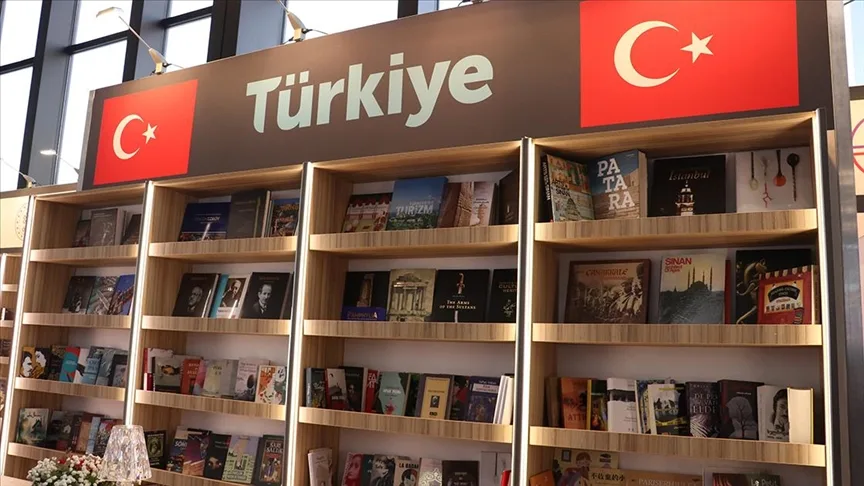 Sofya’da açılan “Uluslararası Kitap Fuarı”nda Türk standı ilgi görüyor