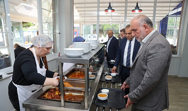 Sağlıklı ve Uygun Fiyatlı Yemekler Can Sofrası’nda Vatandaşlarla Buluşuyor