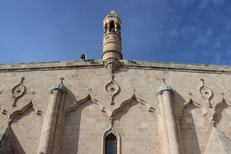 Tarihin izleri Şanlıurfa’daki “Fırfırlı Cami”de birleşiyor