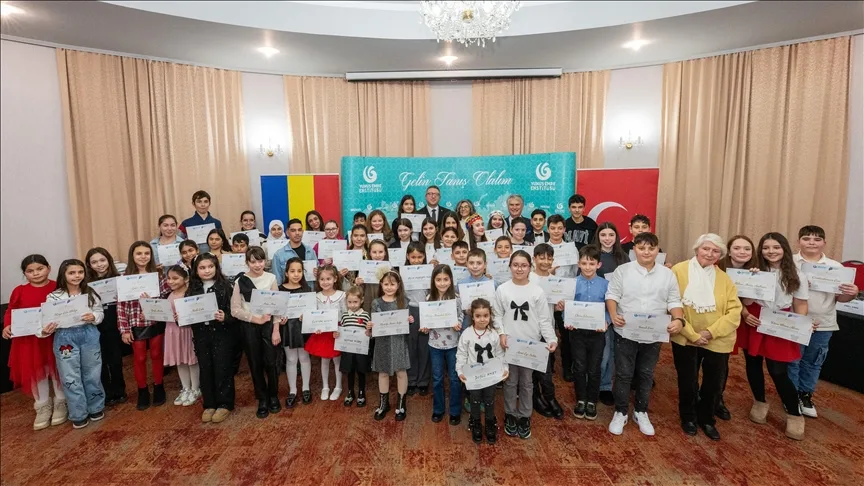 Romanya’da “11. Geleneksel Türkçe Şiir Okuma Yarışması” yapıldı