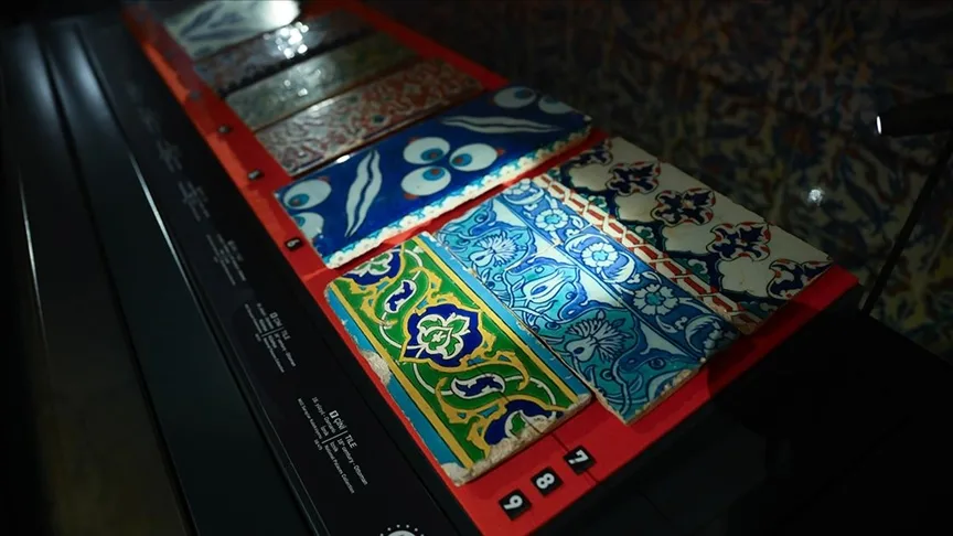 Topkapı Sarayı’nın Mabeyn bölümünde “Çini Sanat Galerisi” açıldı