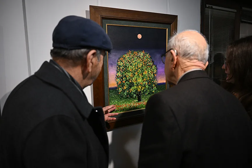 Ressam Yalçın Gökçebağ’ın karma resim sergisi başkentte sanatseverlerle buluştu