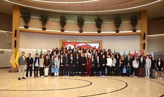 Gençlik Meclisi yeni dönemin ilk toplantısını gerçekleştirdi