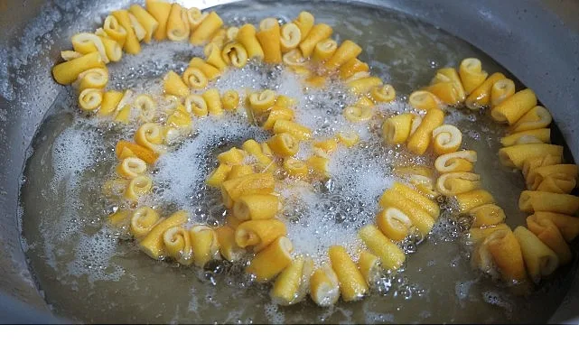 Başkan Vekili Özdemir topladı kadınlar üretti