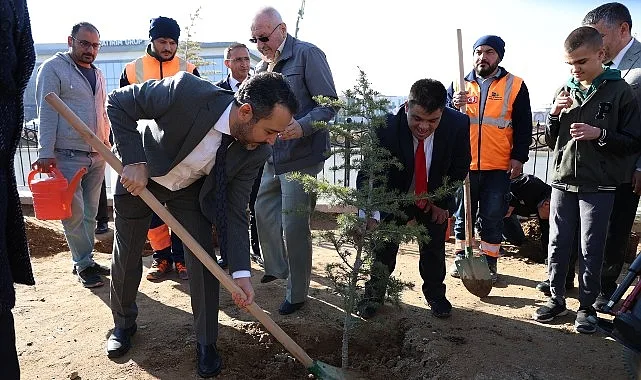 Konya Büyükşehir Özel Öğrenciler Fidan Dikim Etkinliği Düzenledi