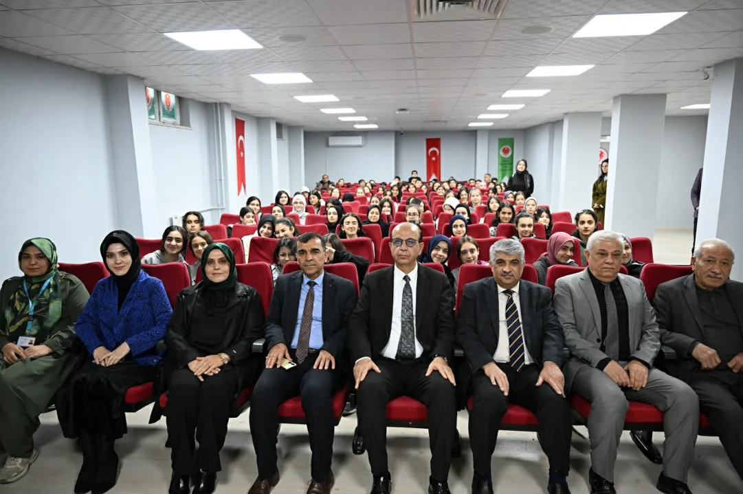 BAŞKAN GEÇİT: “EN GÜVENLİ LİMAN AİLEDİR”