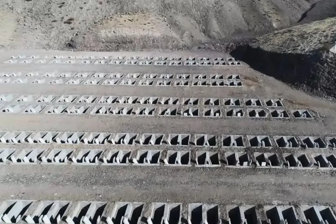 Mezarlar artık bir tık uzakta: İsteyen fotoğrafını görecek, isteyen dua okutacak