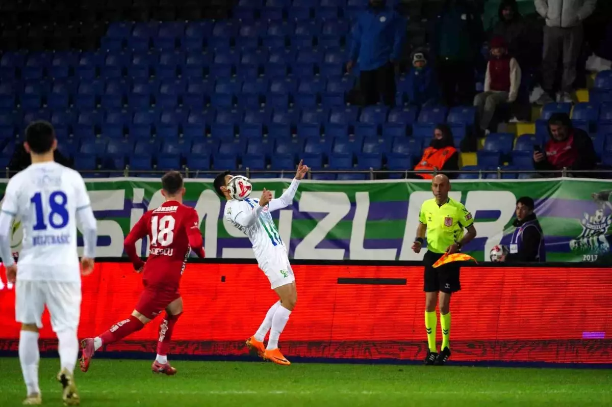 Ziraat Türkiye Kupası’nda Rizespor, Gaziantep’i 5-2 ile mağlup etti.