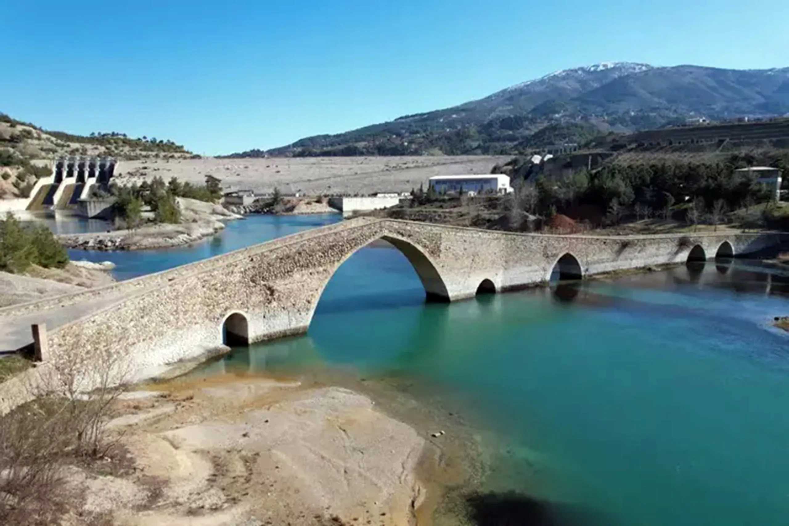 Kahramanmaraş’ta Ayakta Kalan Tek Tarihi Taş Köprü