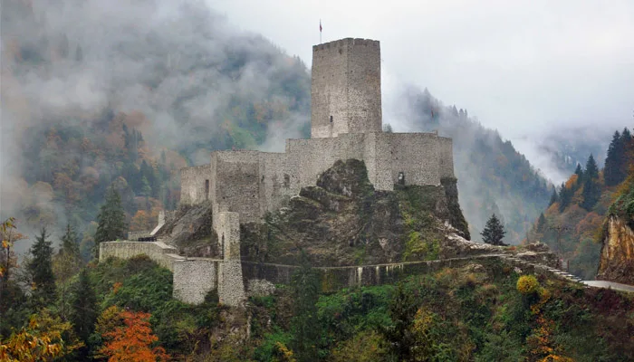 Tarihin En İhtişamlı Kalelerinden Zilkale
