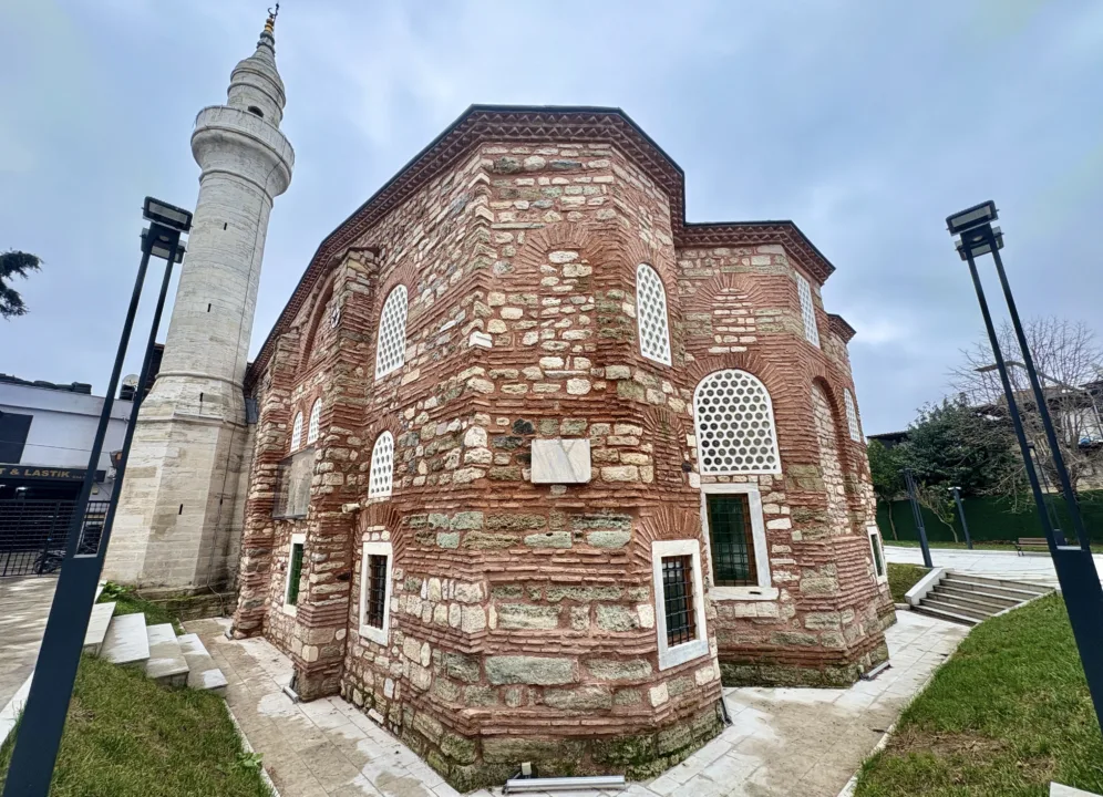 Bizans Kilisesinden Osmanlı Camisine