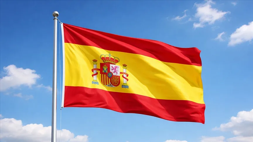 İspanya, Lübnan’da İsrail tanklarının İspanyol devriyesine ateş açtığını duyurdu