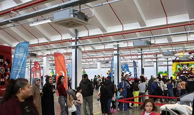 Başkan Çerçioğlu Çocukları ve Aileleri Yarıyıl Karne Şenliği’ne Davet Etti