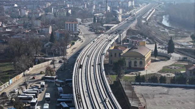 Halkalı-Kapıkule Demir Yolu Projesi’nin ilk etabında çalışma devam ediyor