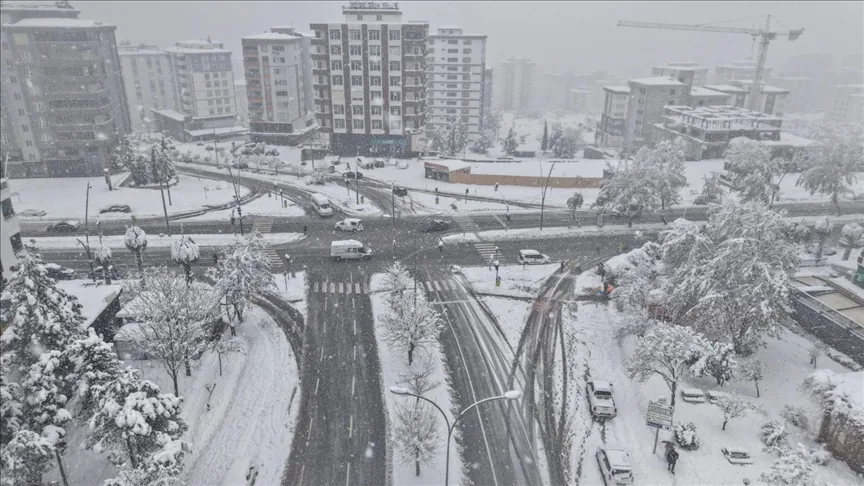 Kahramanmaraş kent merkezinde son 57 yılın en düşük sıcaklığı yaşandı