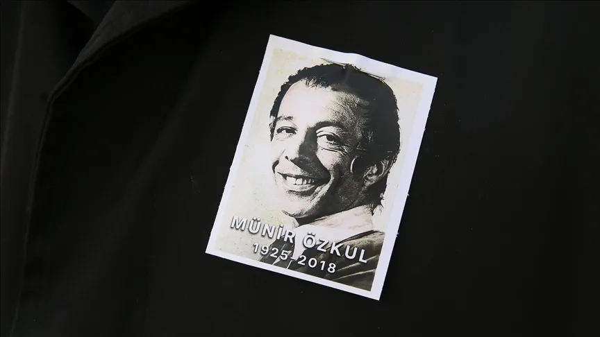 Türk sinemasının Mahmut Hoca’sı: Münir Özkul