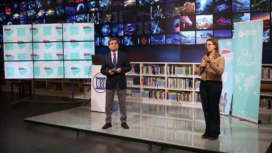 Kosova’da TRT ile Yunus Emre Enstitüsü işbirliğinde düzenlenen Mobil Gazetecilik Atölyesi başladı