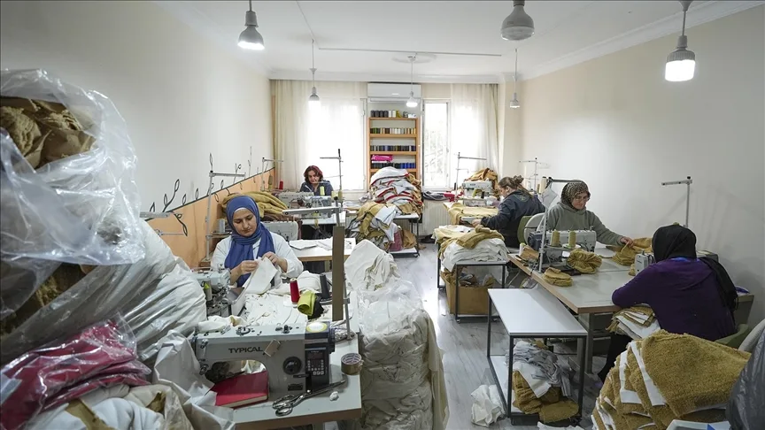 Kolektif Etki Derneği kadınların istihdama nitelikli katılımı için çalışıyor