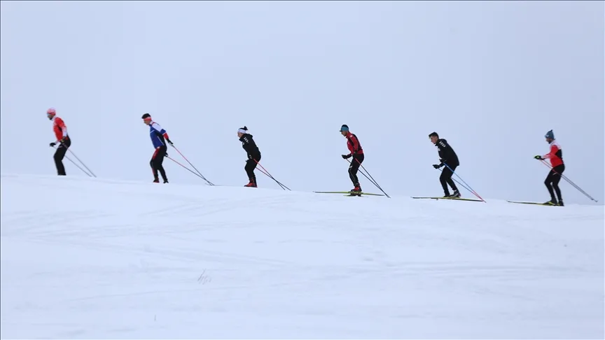 Milli kayakçılar İrem Dursun ve Abdullah Yılmaz, 2026 Kış Olimpiyatları’nda Türkiye’yi temsil edecek