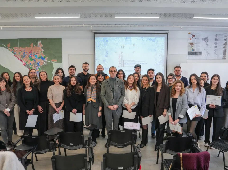 Başkan Beşikcioğlu Çankaya Üniversitesi Öğrencilerinin Eryaman İçin Hazırladığı Bisikletli Ulaşım Projelerinin Sunumuna Katıldı