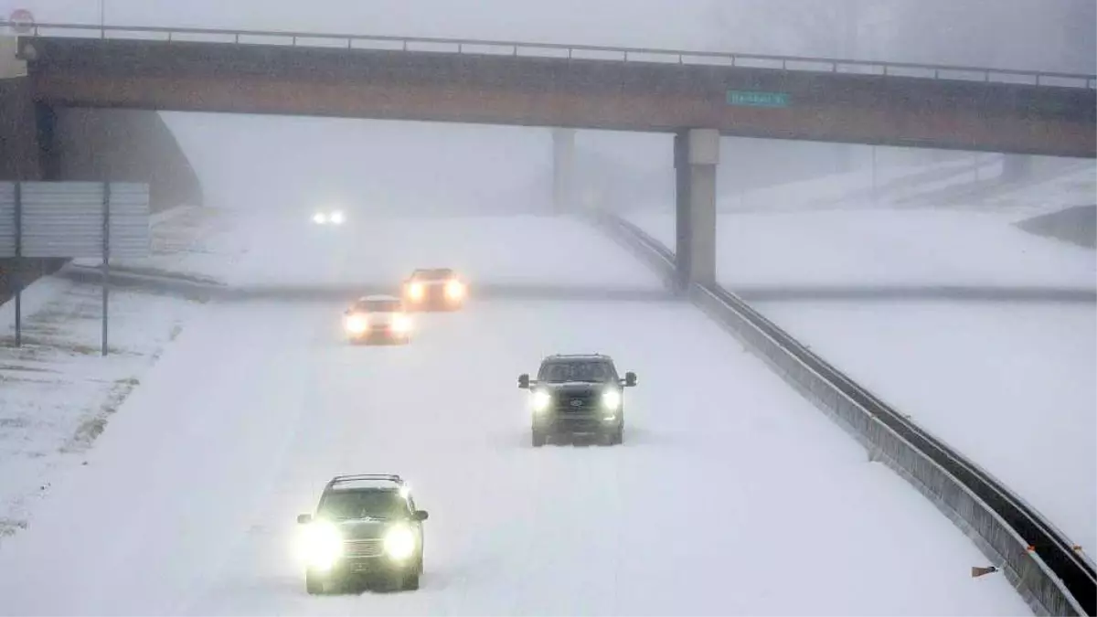 Şiddetli Fırtına ve Dondurucu Soğuklar ABD’yi Vurdu