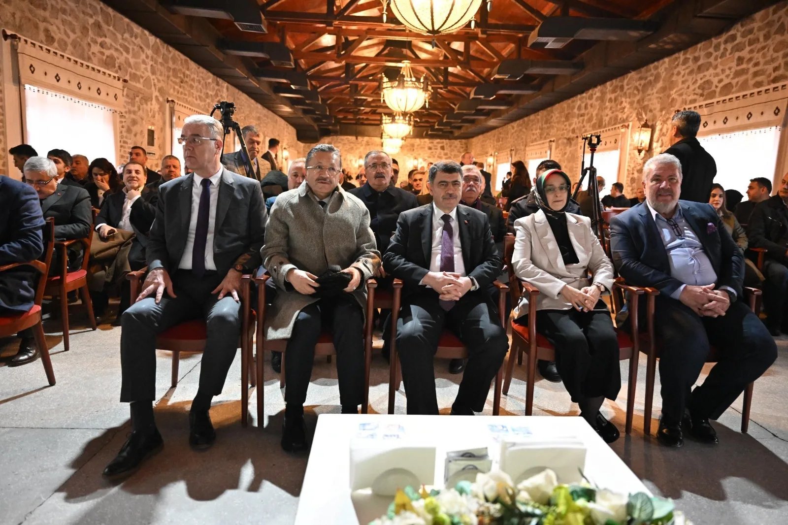“MUKADDES EMANETLER” ALTINDAĞ’DA
