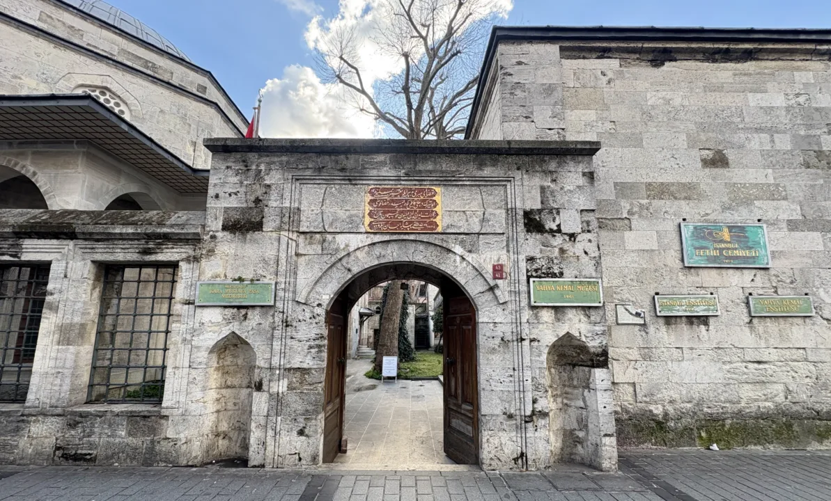 İstanbul’da Asırlardır Varlığını Sürdüren Osmanlı Medresesi