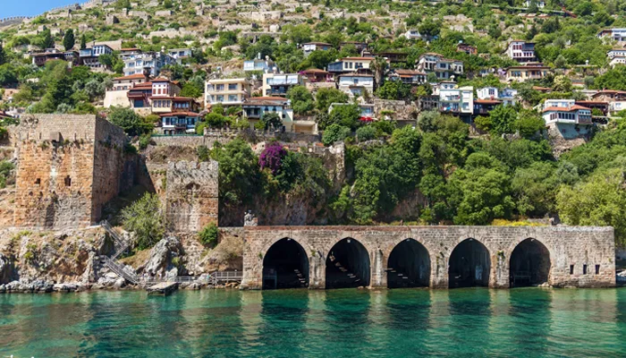 Selçukluların Akdeniz’de Yaptırdığı İlk Tersane