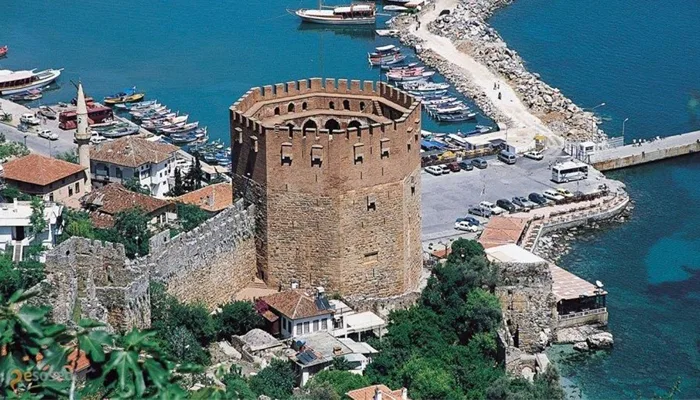 Selçuklu Denizciliğinin Simgesi Kızıl Kule