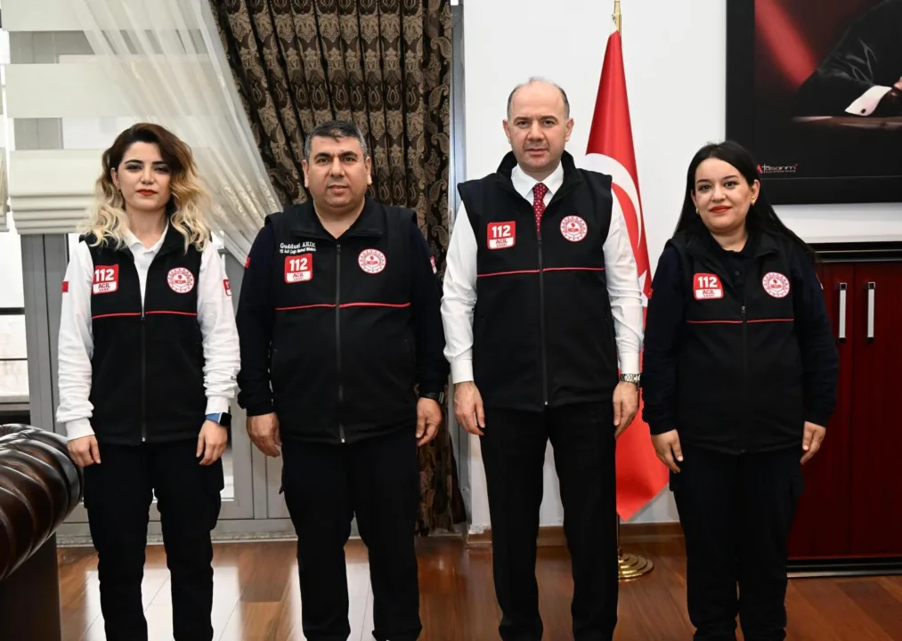 Osmaniye 112 Ekibi, Vali Serdengeçti’yi Ziyaret Etti