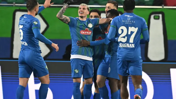 Rizespor Kocaelispor’u 2 golle geçti