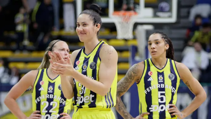 Fenerbahçe Opet seride öne geçti