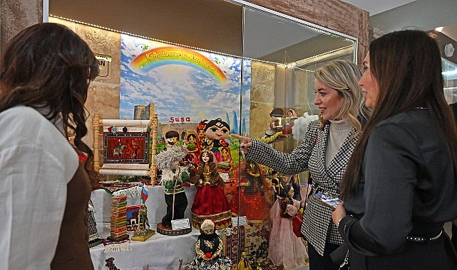 Antalya Oyuncak Müzesi’ne Azerbaycan’dan 26 parçalık bağış