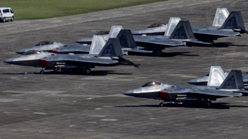 ABD son 48 saatte Orta Doğu’daki üslerine onlarca savaş ve tanker uçağı sevk etti