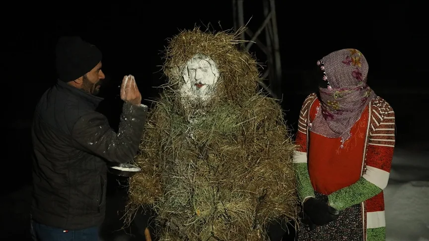 Van’da kırsal mahalle sakinleri “köse-gelin” geleneğini yaşatıyor