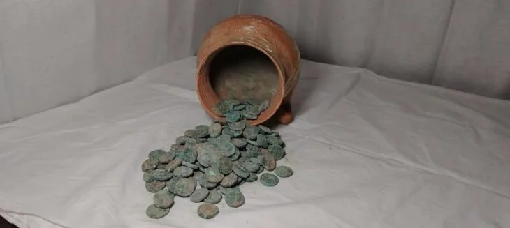 Tacikistan’da 2.000 Yıllık Kuşan Dönemi Sikke Hazinesi Keşfedildi